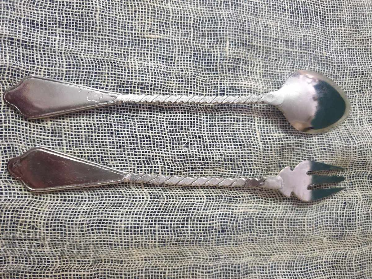 Set of forks and spoons with red enamel - 6