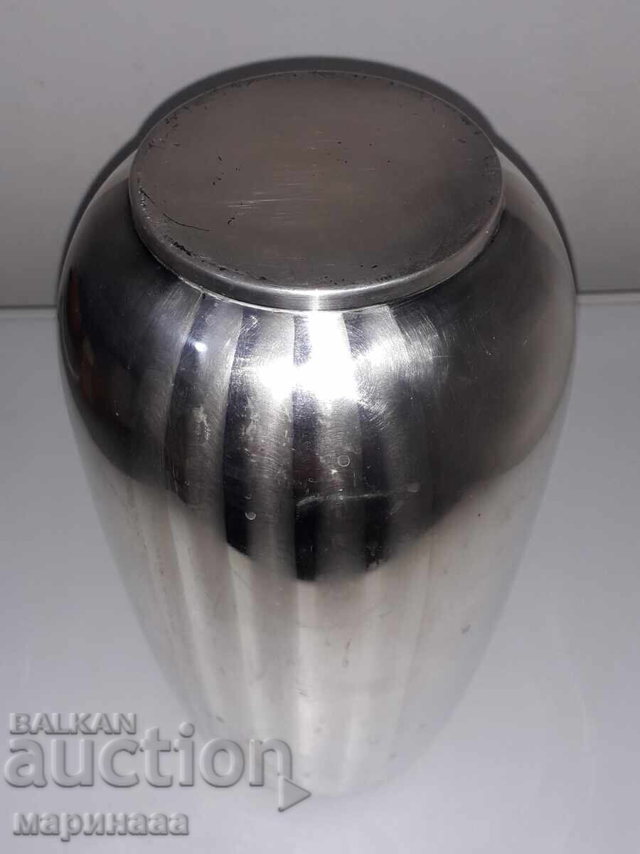 Delivery of OLD LARGE VASE. SILVER-PLATED BRASS Delivery of OLD LARGE VASE. SILVER-PLATED BRASS