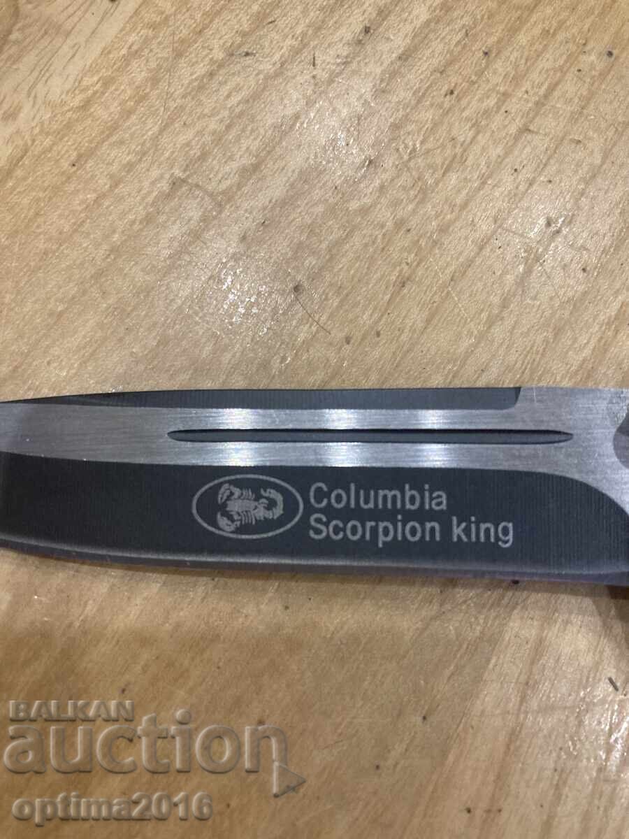 Delivery of Set of two holsters and a knife Delivery of Set of two holsters and a knife