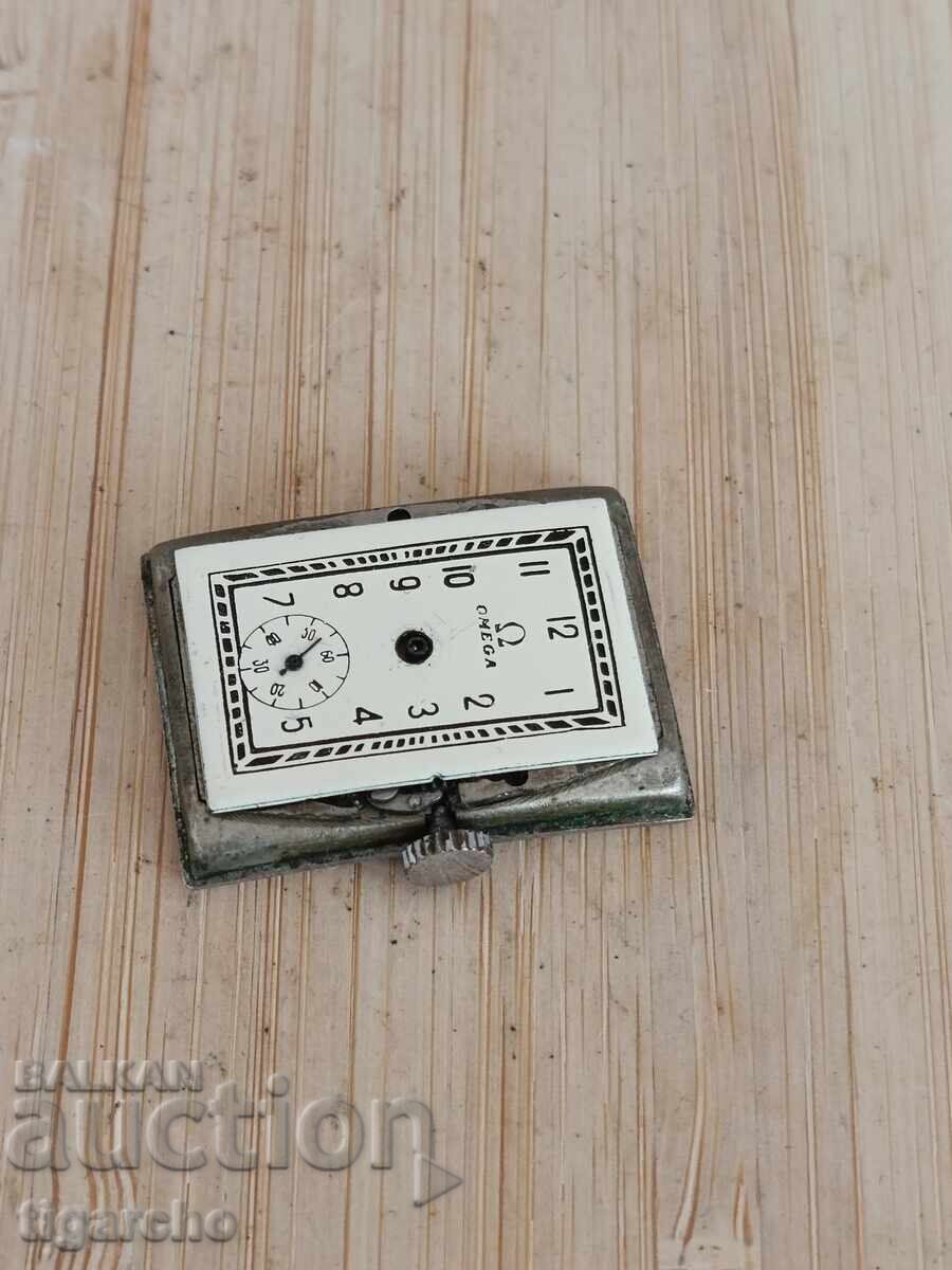 Aparat de ceas pentru femei cu preț 75.00 BGN | € 38.35 Aparat de ceas pentru femei cu preț 75.00 BGN | € 38.35