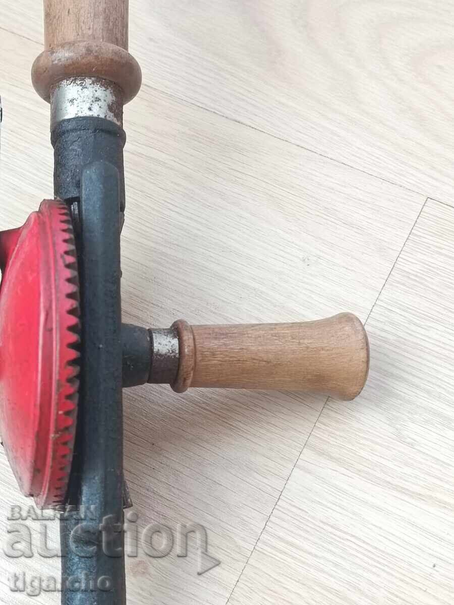 Auction Old carpentry tool Auction Old carpentry tool