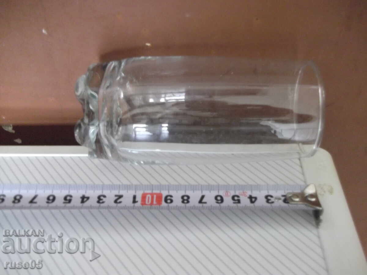 Lot of 2 glass cups - 5 Lot of 2 glass cups - 5