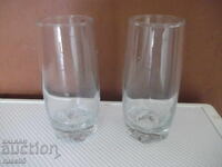 Lot of 2 glass cups