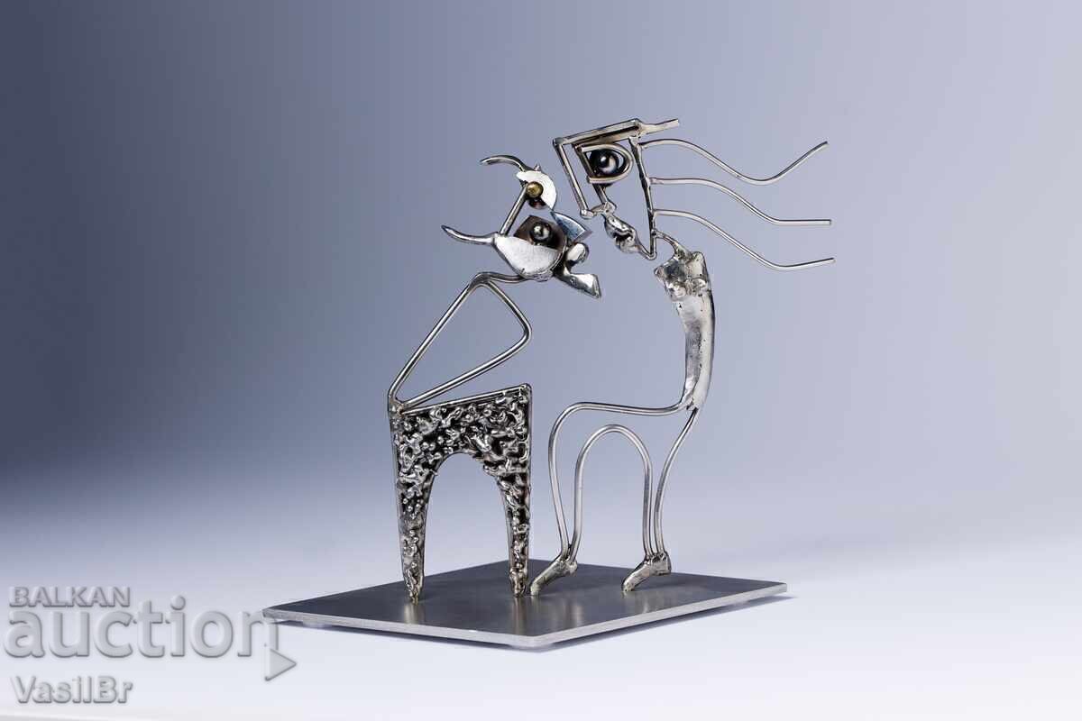 Auction  "Attraction - one step closer" sculpture Vasil Bratanov