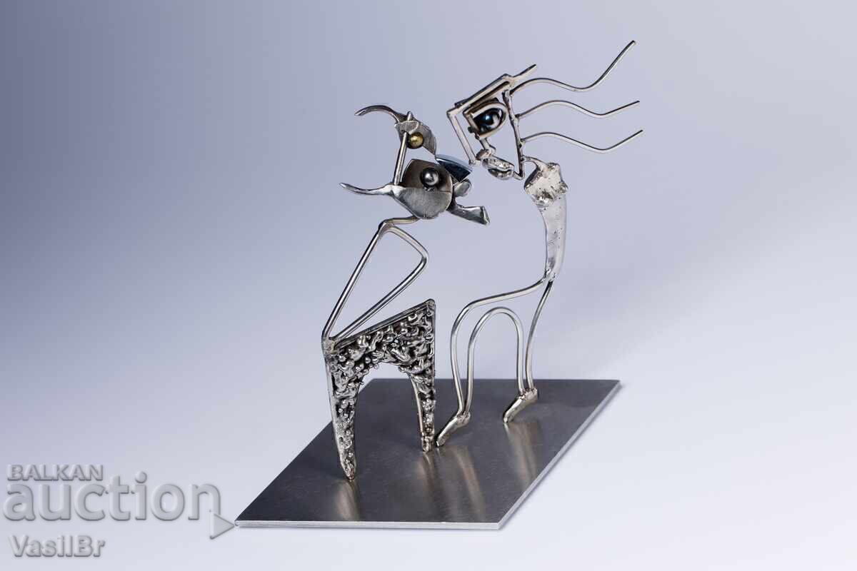 "Attraction - one step closer" sculpture Vasil Bratanov - 5