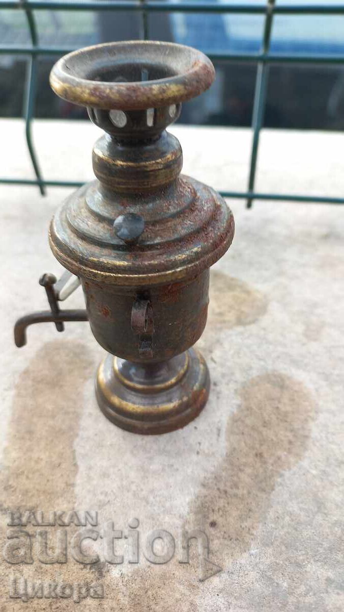 MINI SAMOVAR cu preț 30.00 BGN | € 15.34 MINI SAMOVAR cu preț 30.00 BGN | € 15.34