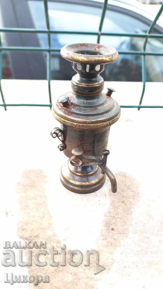 Livrarea MINI SAMOVAR Livrarea MINI SAMOVAR