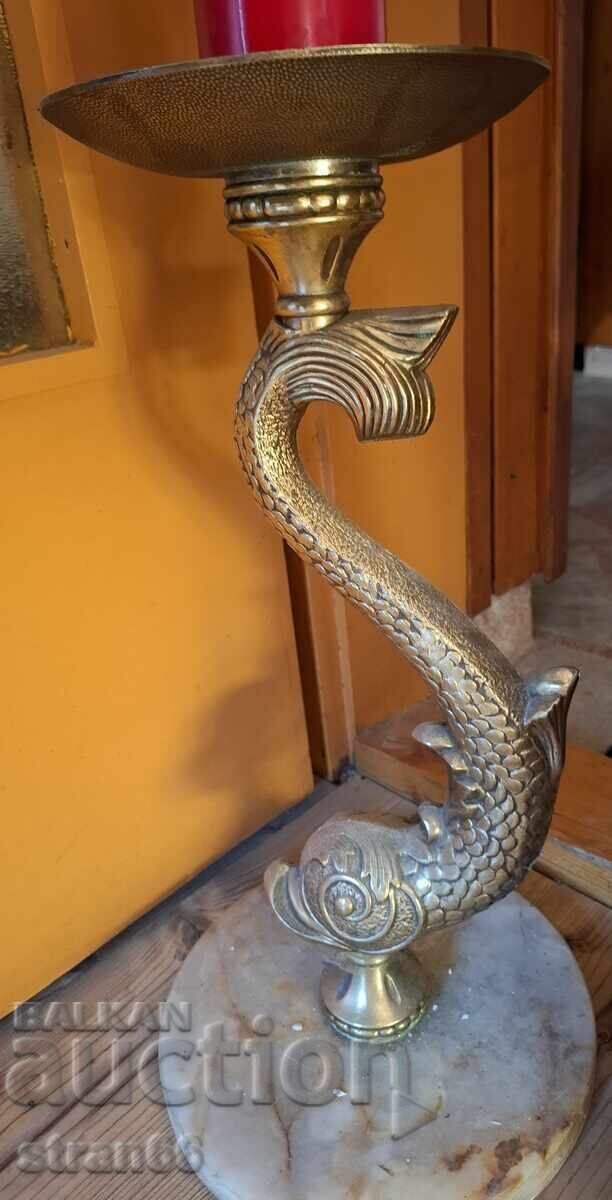 Auction Brass Huge Water Dragons and Vase - LOT - 3 pcs. Auction Brass Huge Water Dragons and Vase - LOT - 3 pcs.