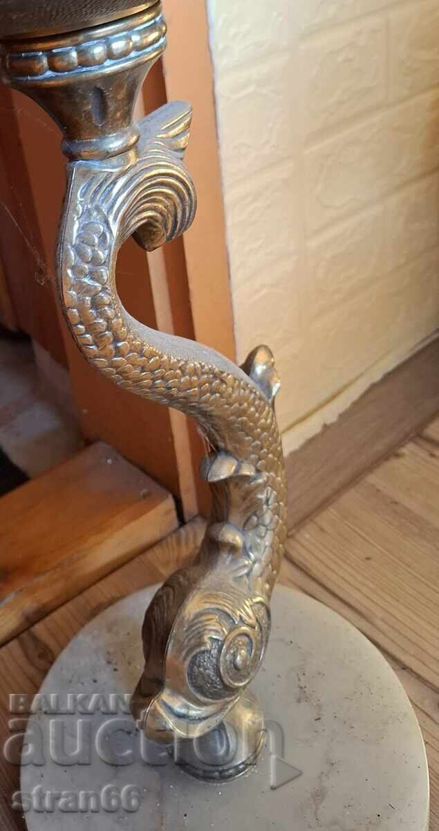 Delivery of Brass Huge Water Dragons and Vase - LOT - 3 pcs. Delivery of Brass Huge Water Dragons and Vase - LOT - 3 pcs.