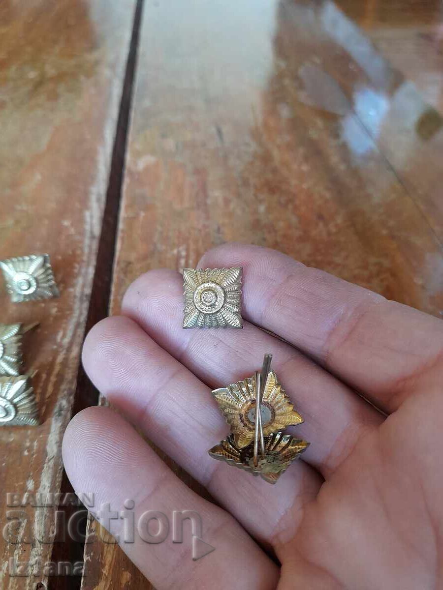 Old diamonds for epaulettes with price 32.00 BGN | € 16.36 Old diamonds for epaulettes with price 32.00 BGN | € 16.36