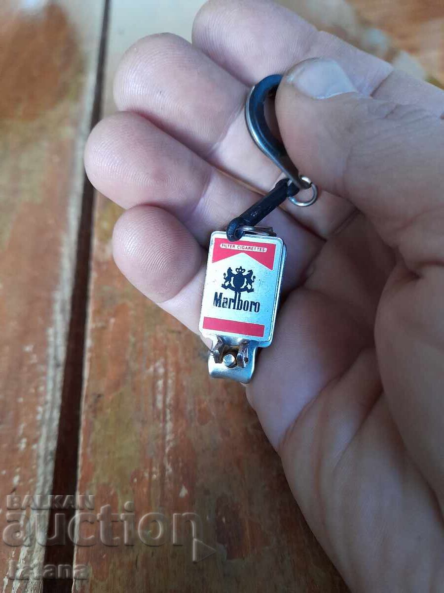 Auction Old Marlboro nail clipper Auction Old Marlboro nail clipper