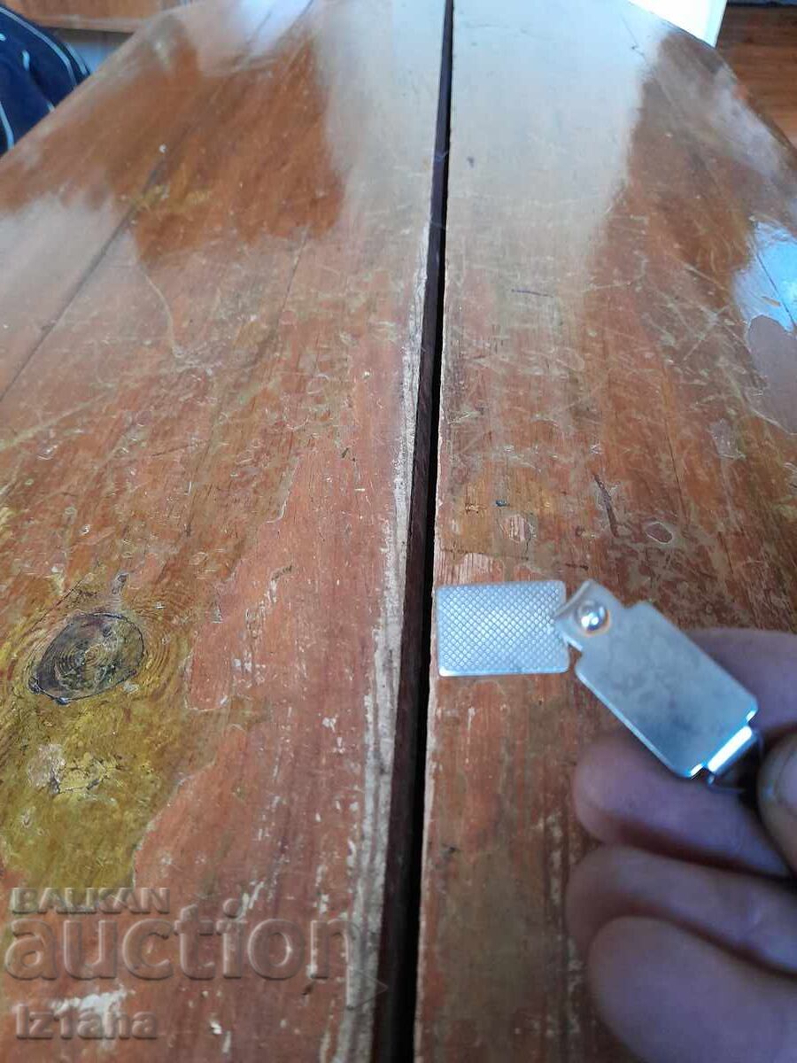 Old Marlboro nail clipper - 6 Old Marlboro nail clipper - 6