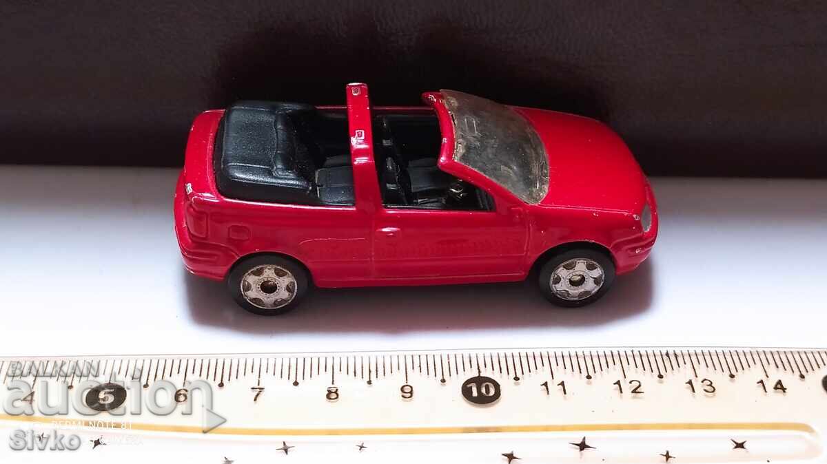 Delivery of VW Golf GTI convertible stroller Delivery of VW Golf GTI convertible stroller