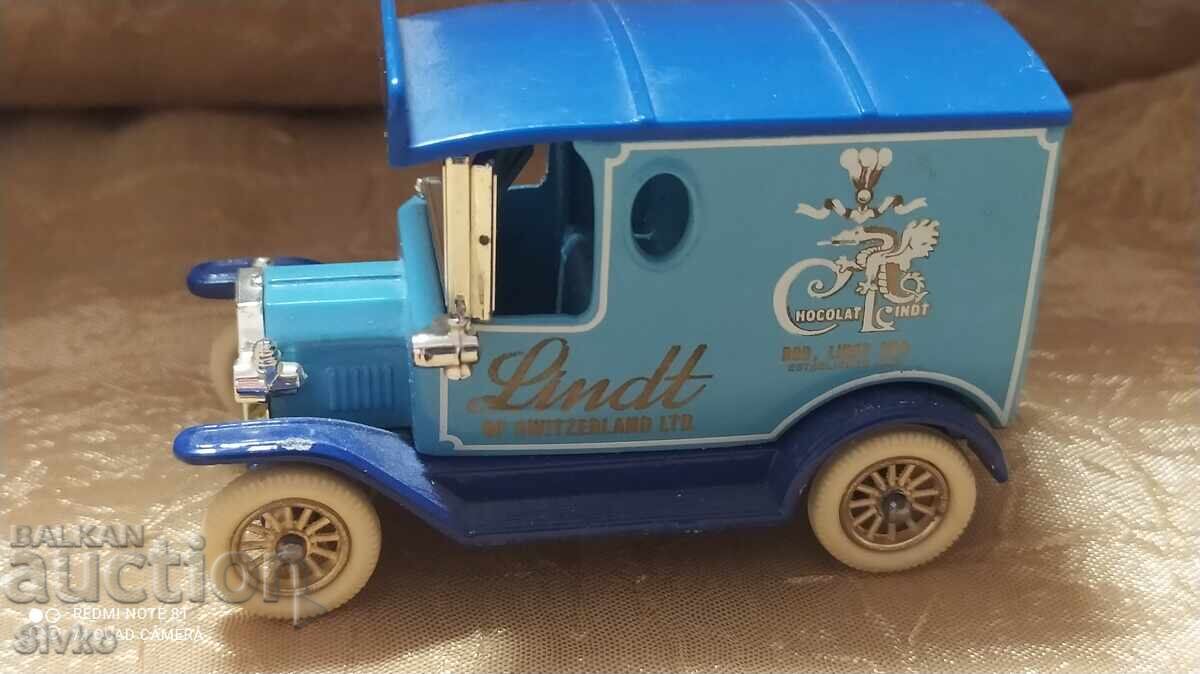English Lindt trolley