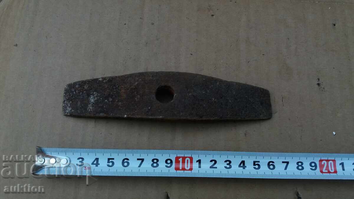 OLD CRAFTSMAN'S HAMMER with price 6.99 BGN | € 3.57 OLD CRAFTSMAN'S HAMMER with price 6.99 BGN | € 3.57