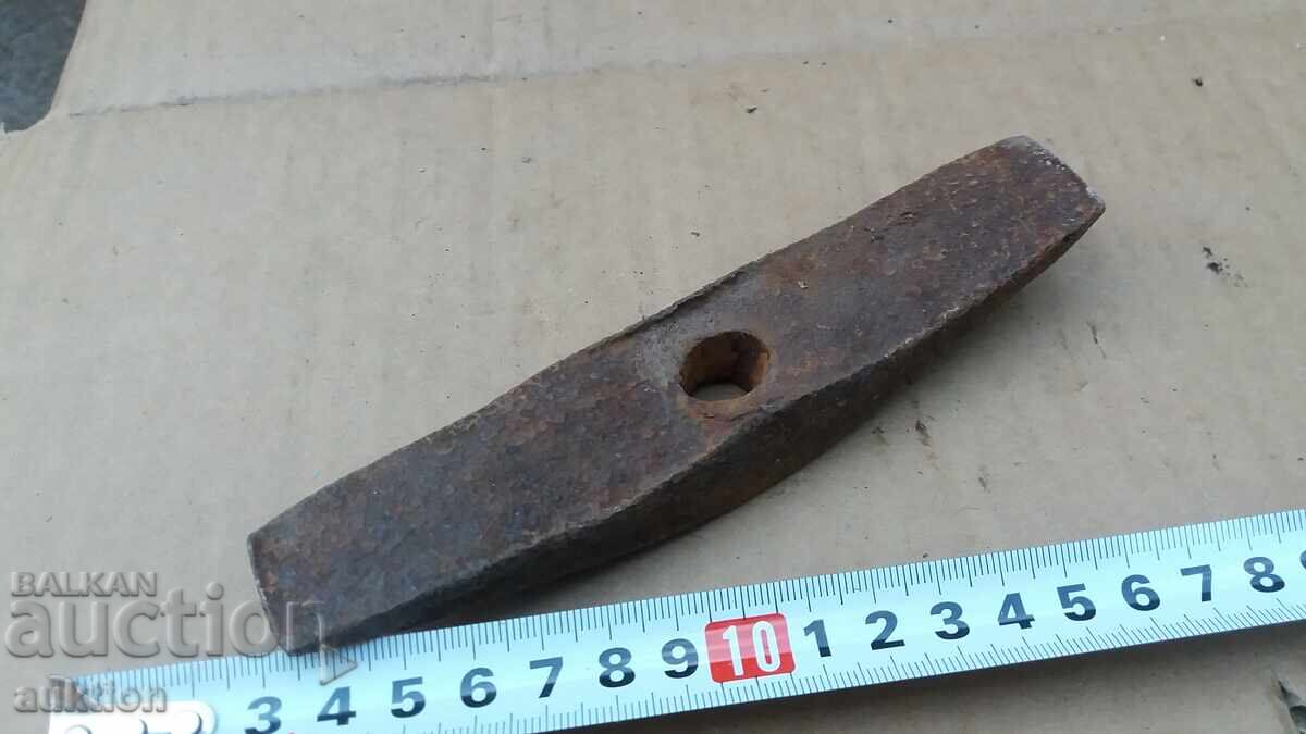 OLD CRAFTSMAN'S HAMMER - 6 OLD CRAFTSMAN'S HAMMER - 6