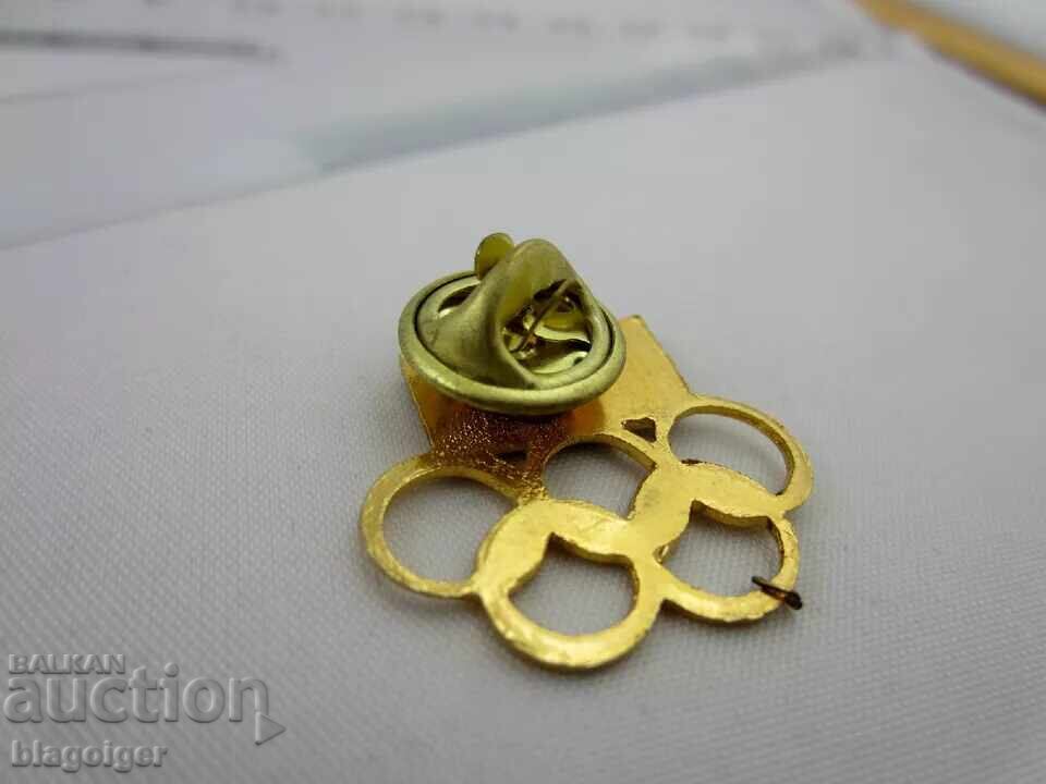 Olympic Badge-INDIA Olympic Committee -Olympics with price 16.00 BGN | € 8.18 Olympic Badge-INDIA Olympic Committee -Olympics with price 16.00 BGN | € 8.18