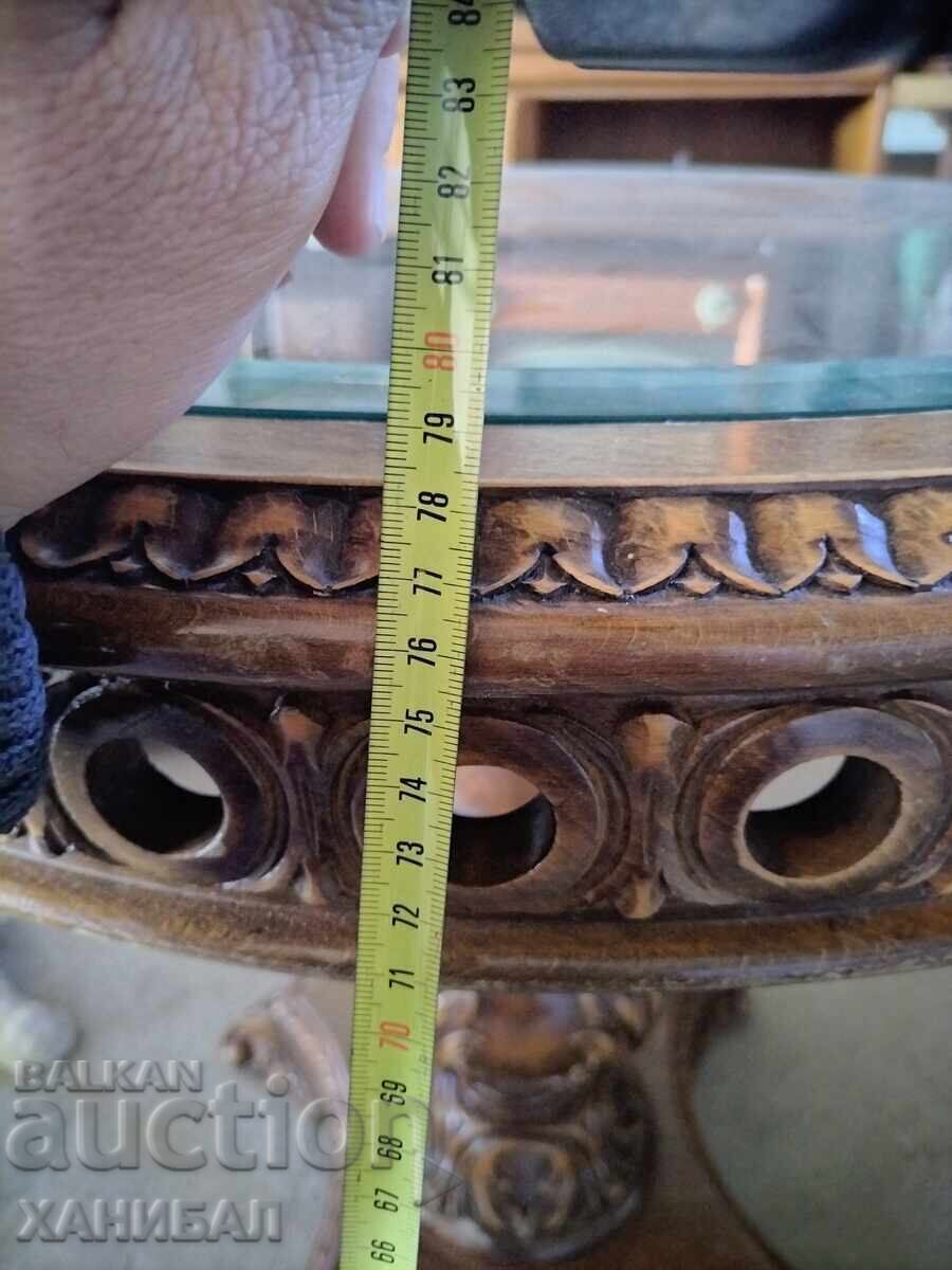 VERY BEAUTIFUL SOLID ANTIQUE WOODEN TABLE. - 6 VERY BEAUTIFUL SOLID ANTIQUE WOODEN TABLE. - 6