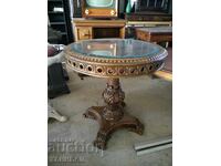 VERY BEAUTIFUL SOLID ANTIQUE WOODEN TABLE.