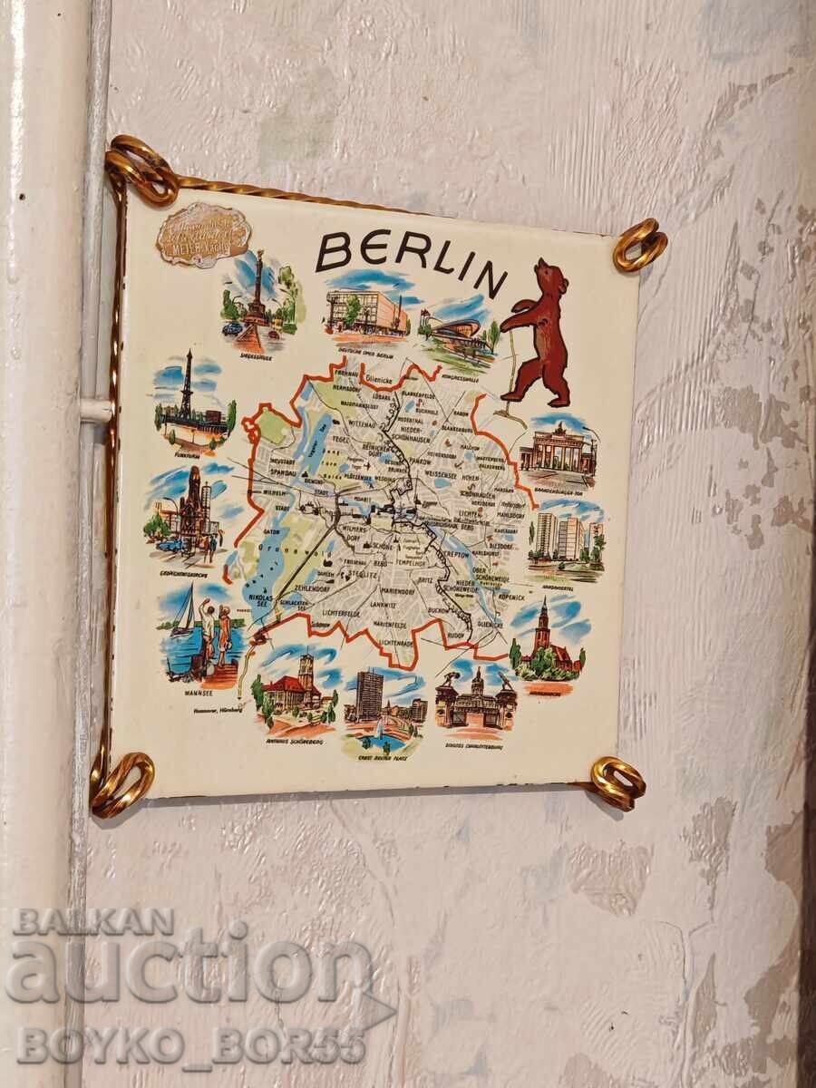 Very Rare Map of Berlin from the 1960s with the Berlin Wall - 5