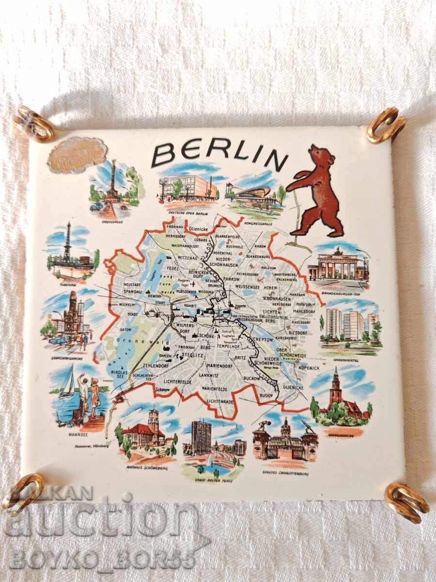 Very Rare Map of Berlin from the 1960s with the Berlin Wall