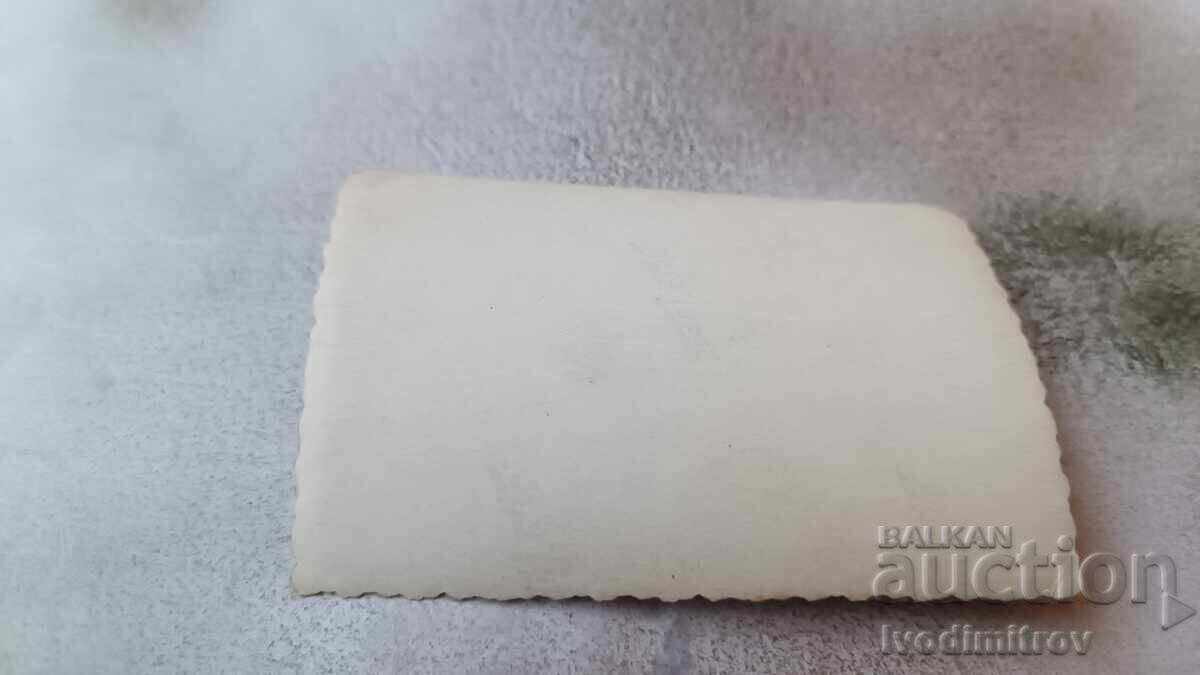 Photo Men and youth at sea with price 2.35 BGN | € 1.20