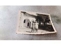 Photo Two young girls in the courtyard of the Troyan mayor 1943