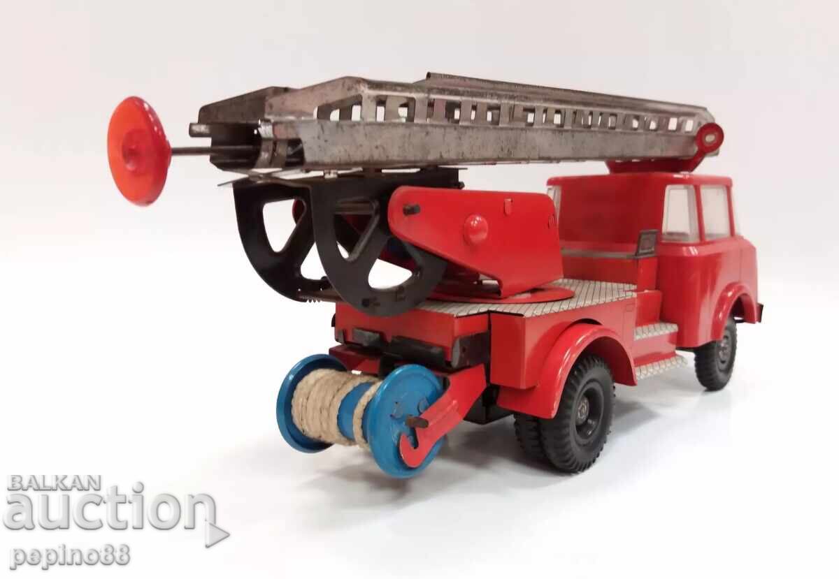 Old fire truck Ms Brandenburg Germany with price 120.00 BGN | € 61.36