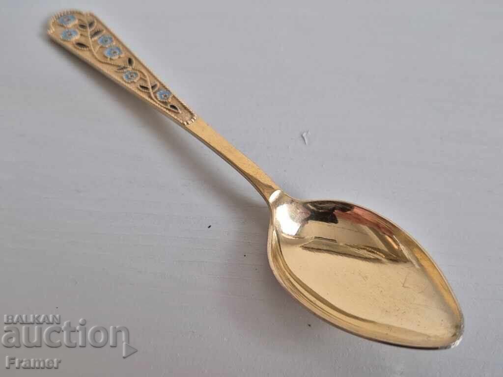 Russian silver filigree spoon with gilding and enamel with price 210.00 BGN | € 107.37 Russian silver filigree spoon with gilding and enamel with price 210.00 BGN | € 107.37