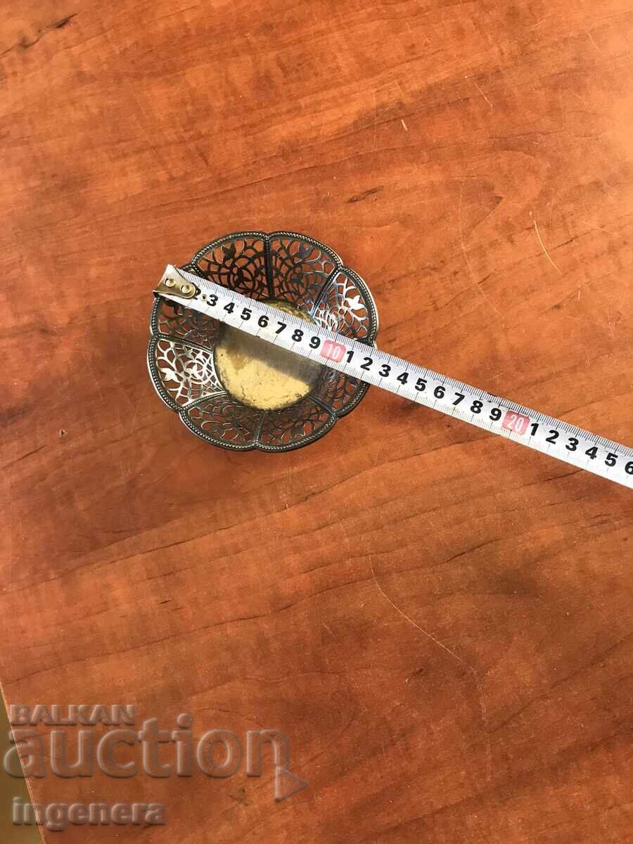 Auction BASKET WITH METAL FILIGRAM DISH Auction BASKET WITH METAL FILIGRAM DISH