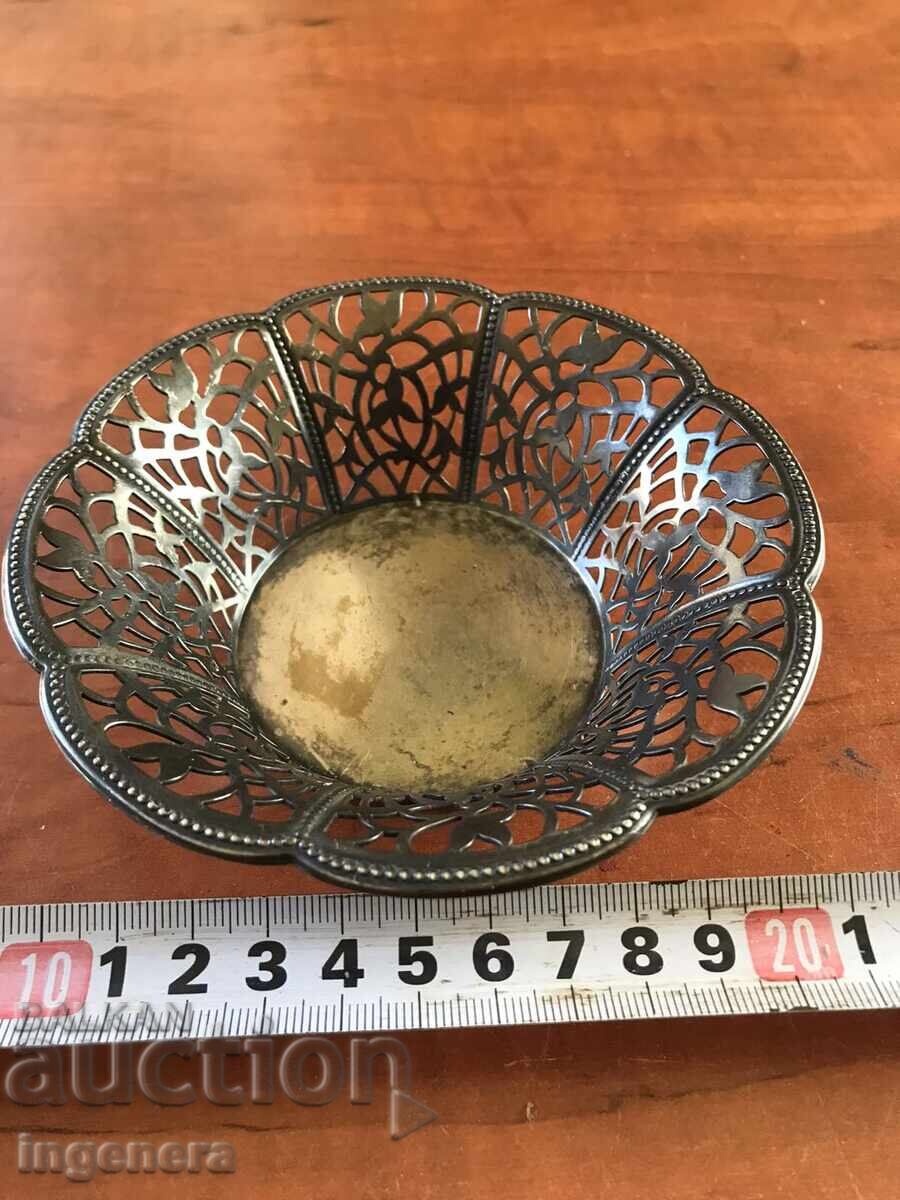 BASKET WITH METAL FILIGRAM DISH BASKET WITH METAL FILIGRAM DISH