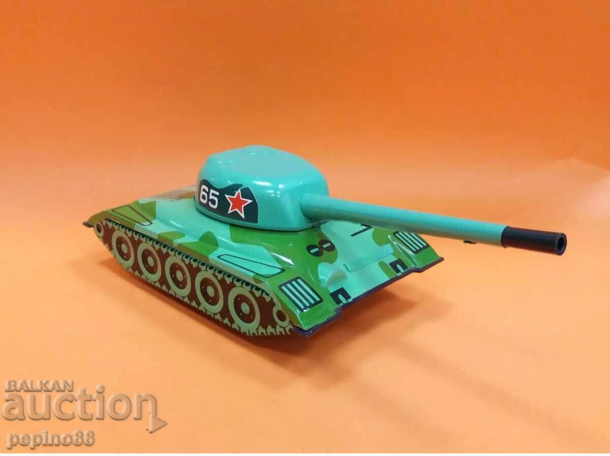 Auction Old metal Russian toy tank Auction Old metal Russian toy tank