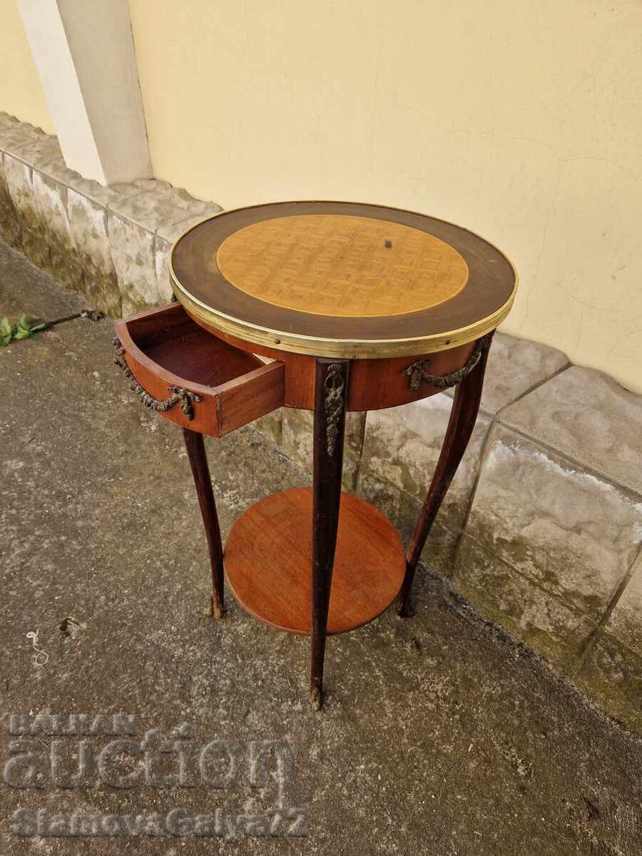 Wonderful antique French wooden table with bronze fittings - 6 Wonderful antique French wooden table with bronze fittings - 6