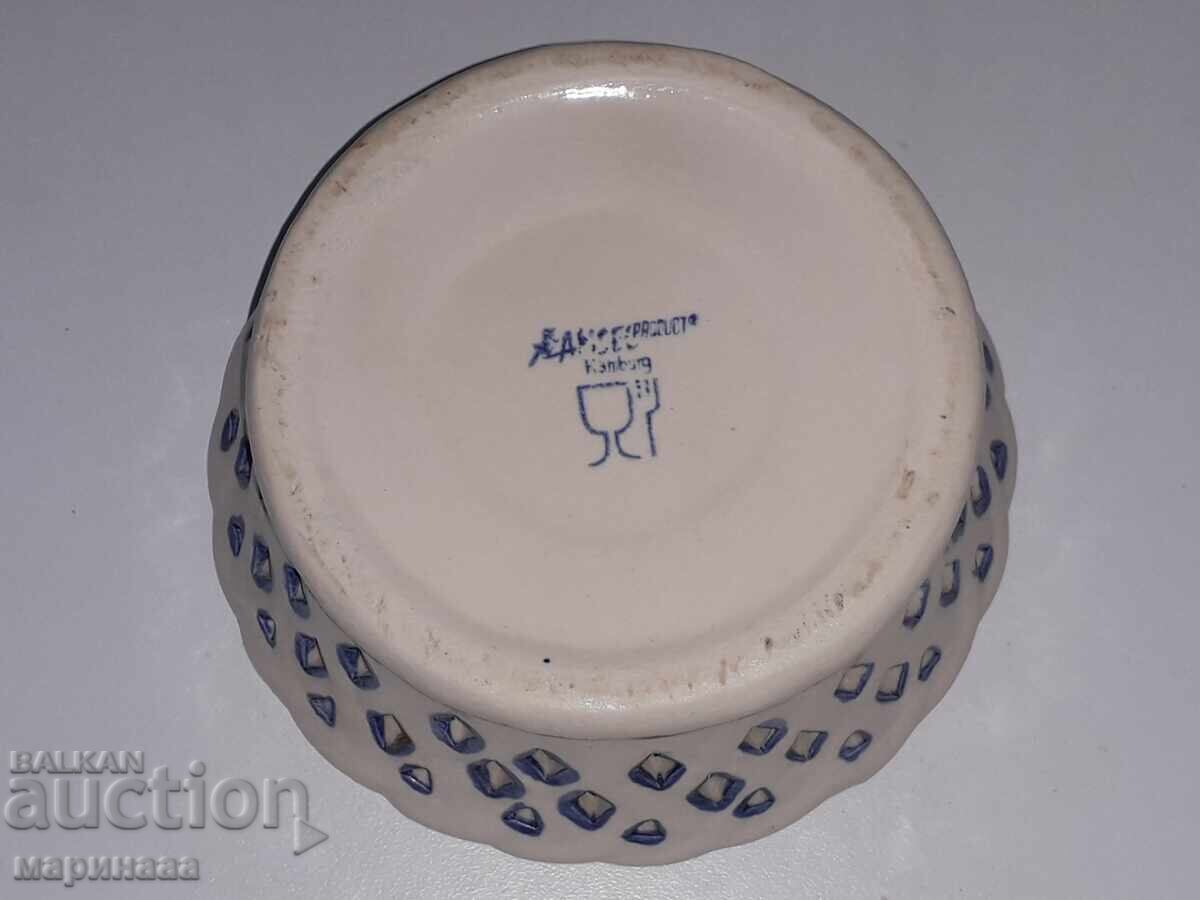 Auction  PORCELAIN BOWL