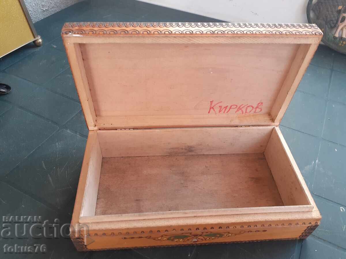 Auction Old wooden box Bulgarian warrior Auction Old wooden box Bulgarian warrior