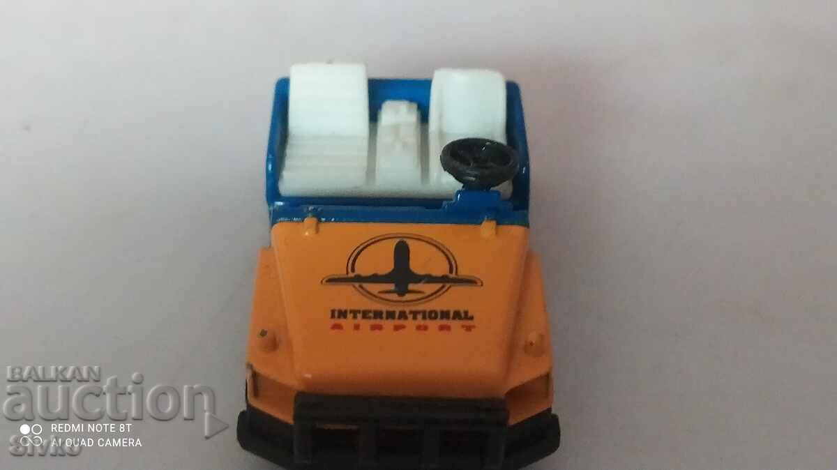 Jeep airport trolley with price 0.99 BGN | € 0.51 Jeep airport trolley with price 0.99 BGN | € 0.51