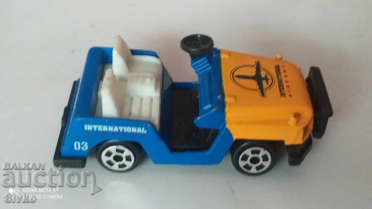 Auction Jeep airport trolley Auction Jeep airport trolley