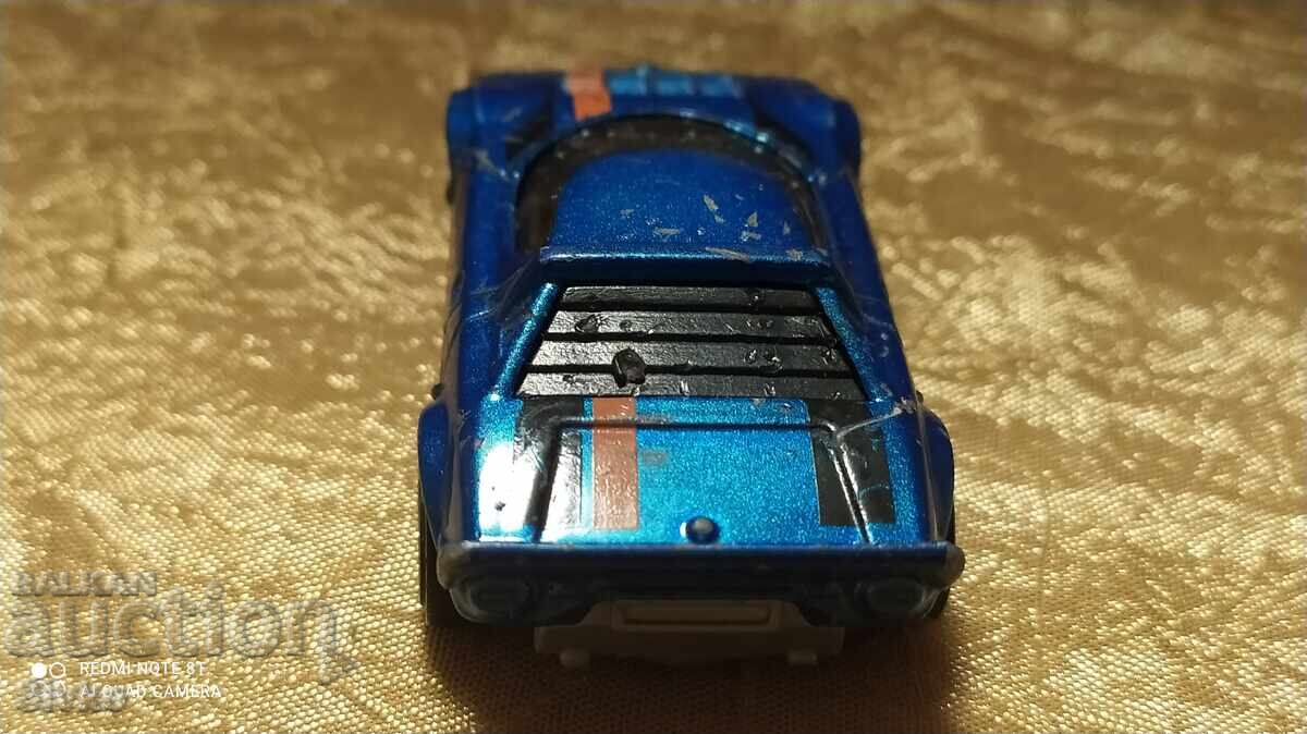 Delivery of Lancia Stratos metal stroller Delivery of Lancia Stratos metal stroller