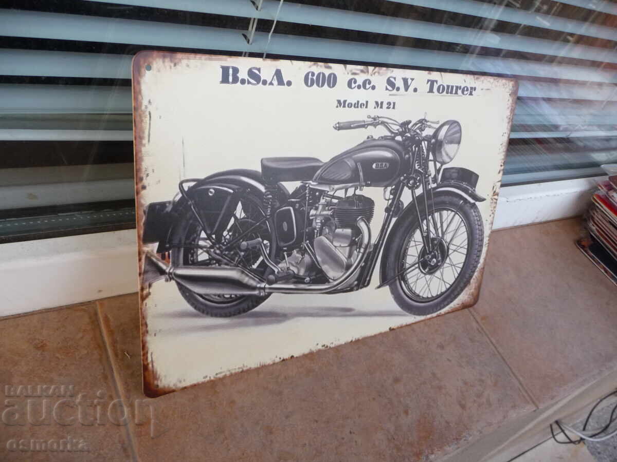 Motocicletă din tablă metalică B.S.A. Motocicletă veche M21 clasa clasică cu preț 18.00 BGN | € 9.20