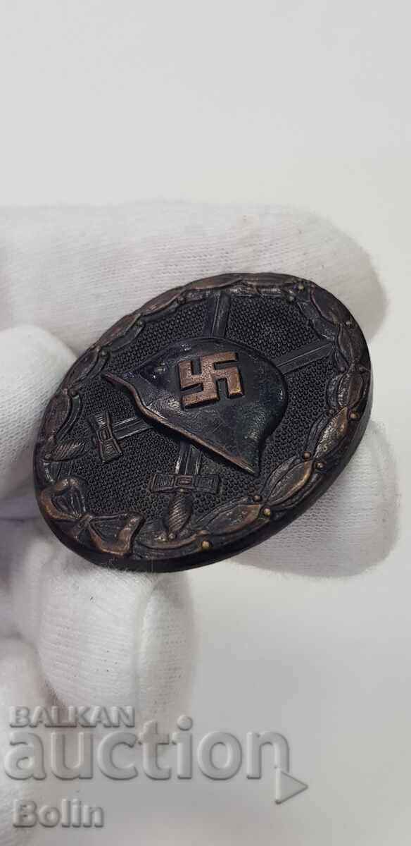 Auction  Rare badge, III degree wounding badge - Germany