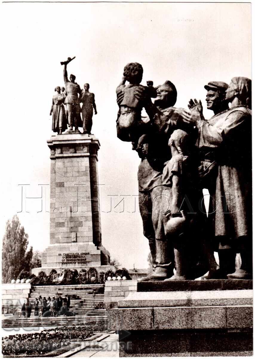 LARGE OLD PHOTO SOFIA MONUMENT OF THE SOVIET ARMY D475 LARGE OLD PHOTO SOFIA MONUMENT OF THE SOVIET ARMY D475