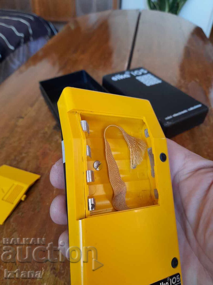 Vechiul calculator Elka 105 - 5 Vechiul calculator Elka 105 - 5