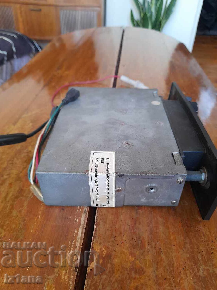 Auction Old Siemens radio cassette player Auction Old Siemens radio cassette player