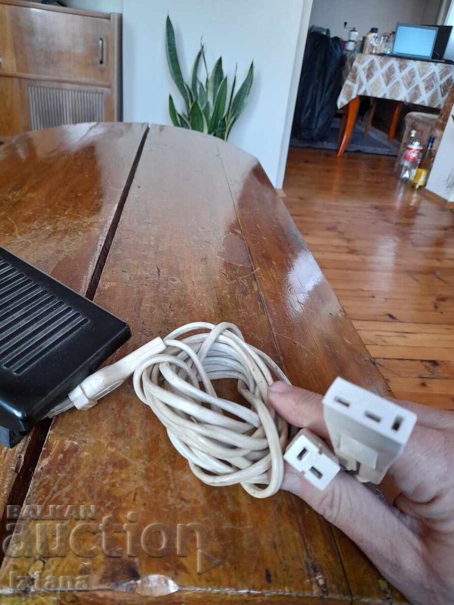 Old sewing machine pedal - 6 Old sewing machine pedal - 6