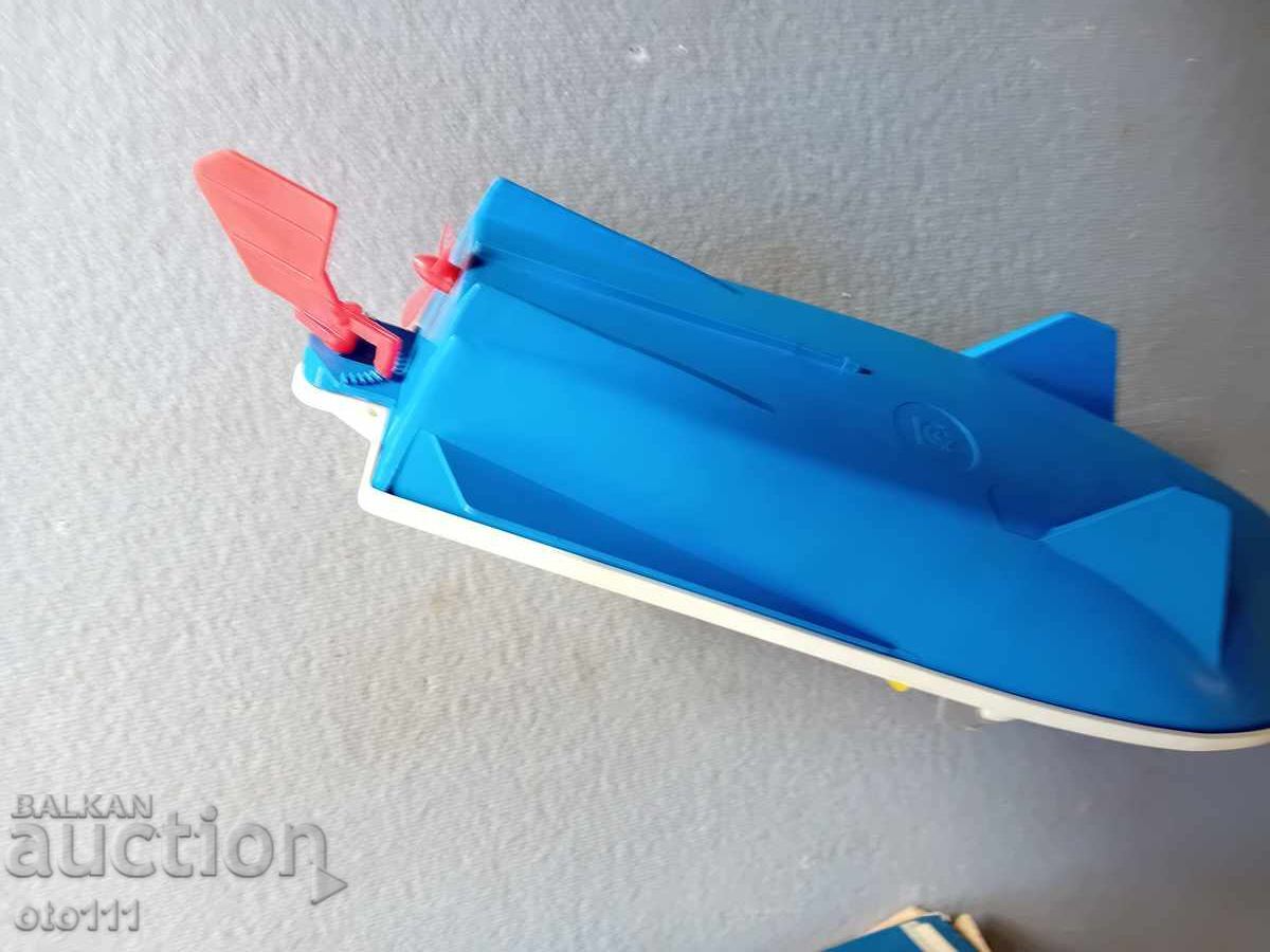 OLD TOY - CUTTER - 5 OLD TOY - CUTTER - 5