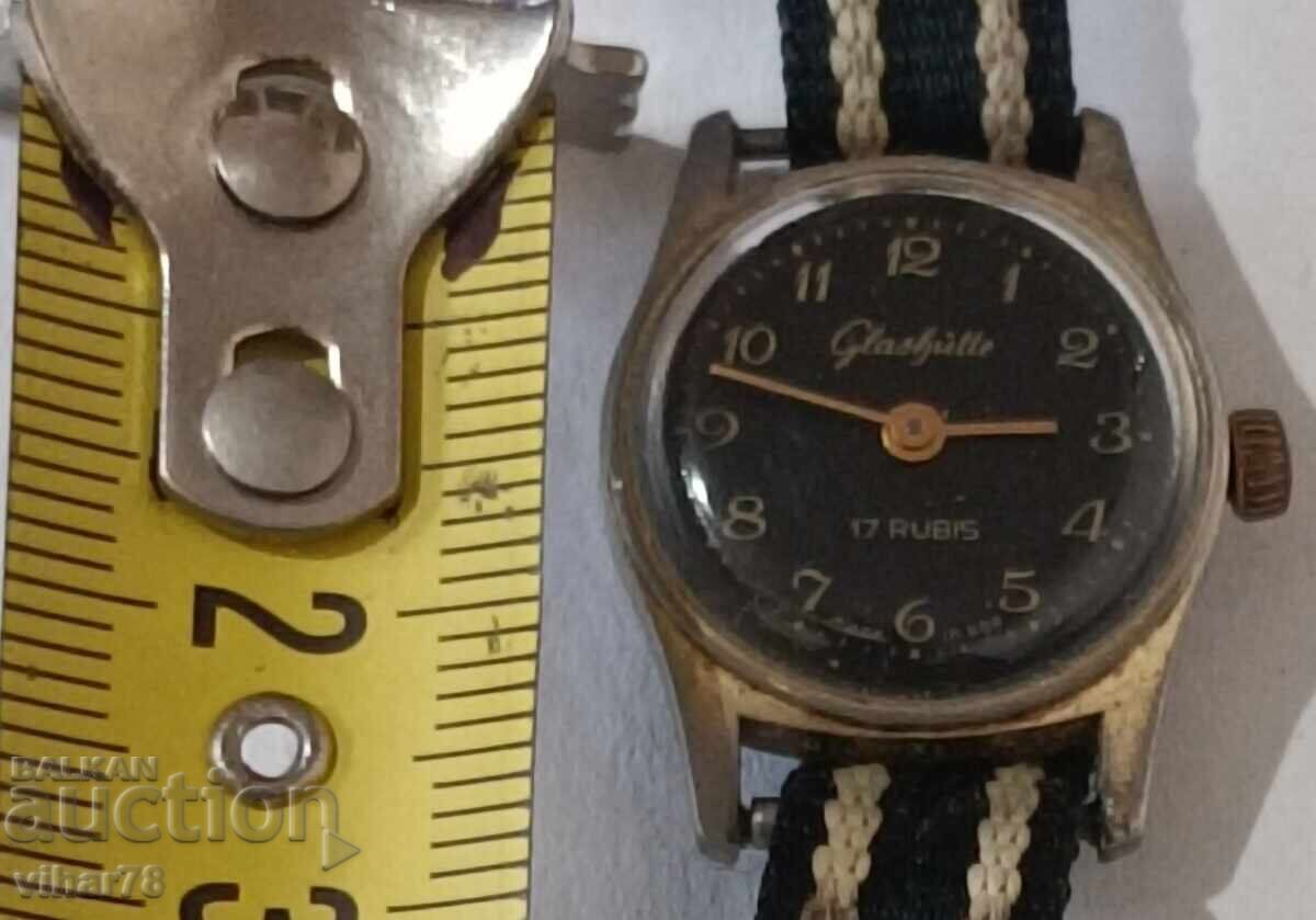 Licitație GUB-GLASHUTTE CEAS DE DAMA
