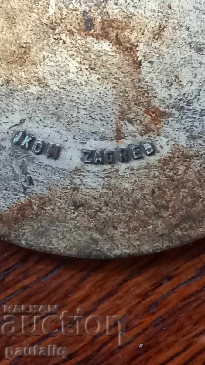 Delivery of CHESS TOURNAMENT ZAGREB PLAQUE Delivery of CHESS TOURNAMENT ZAGREB PLAQUE