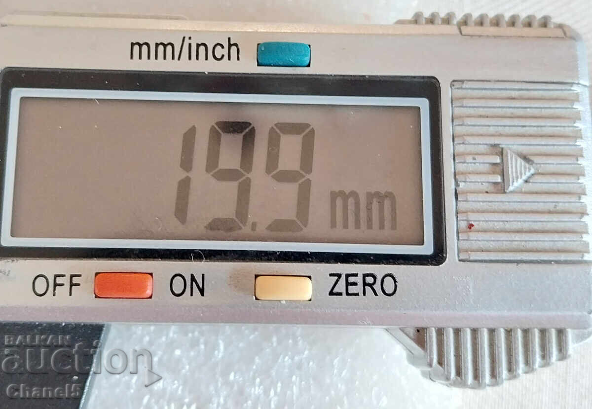 Auction FOSSIL - PETRIFIED CRINOID 400 million years old (744) Auction FOSSIL - PETRIFIED CRINOID 400 million years old (744)