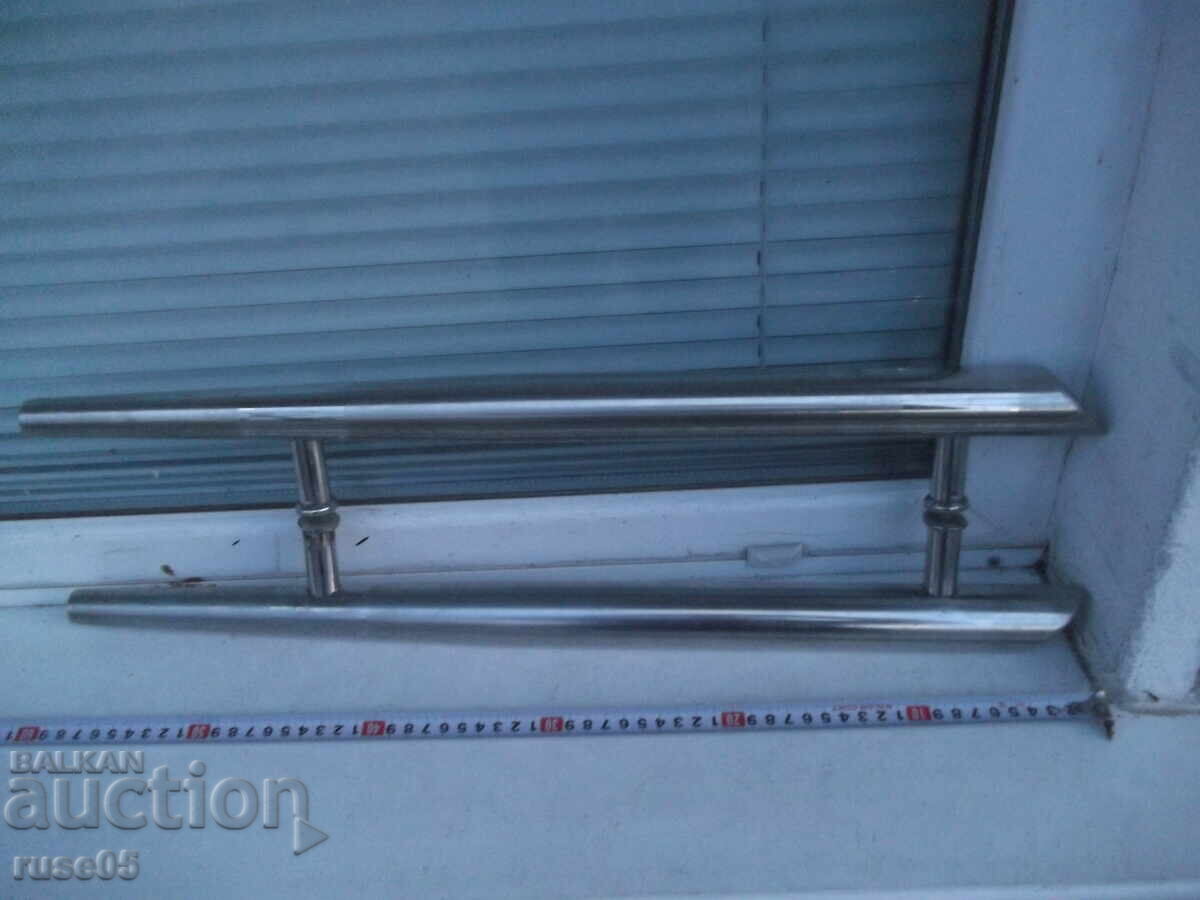 Παράδοση Σετ με δύο γυάλινες χειρολαβές πόρτας