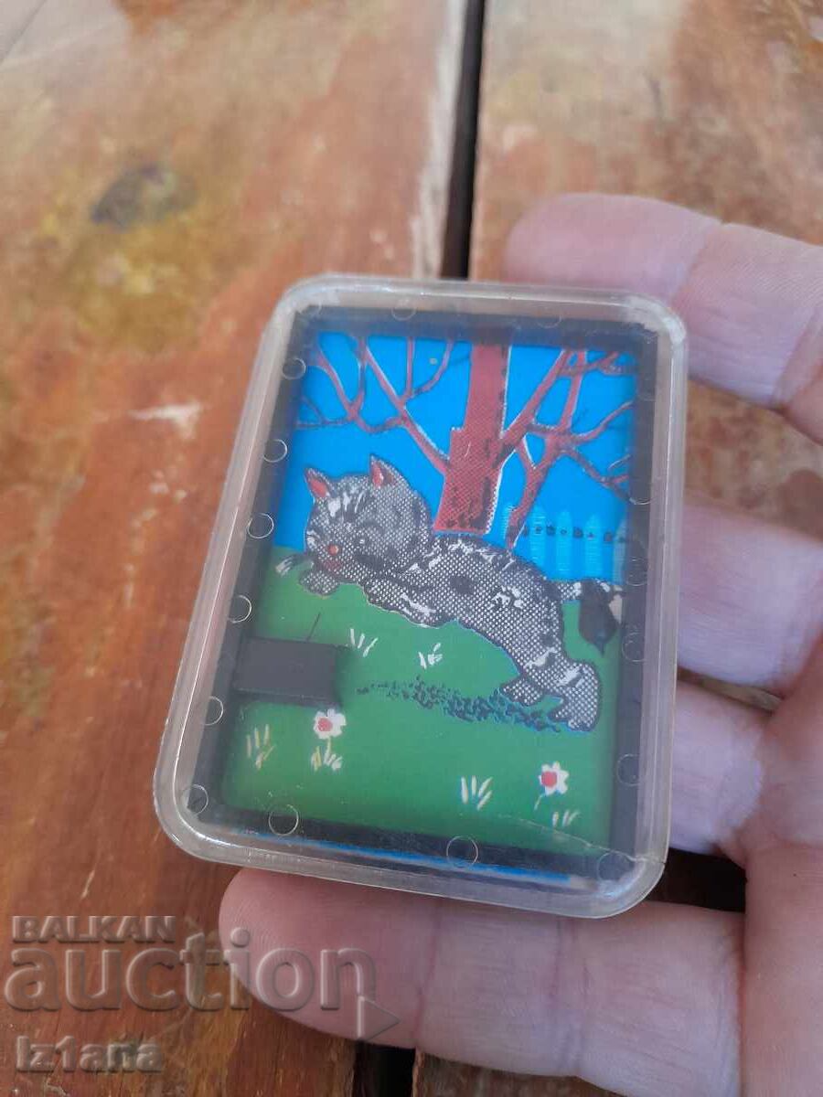 An old children's game with price 32.00 BGN | € 16.36 An old children's game with price 32.00 BGN | € 16.36